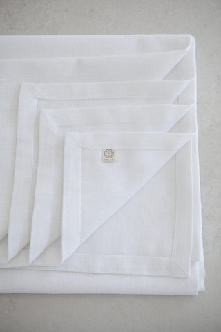 Keten Dokulu Beyaz Masa Örtüsü 1.40x2.40