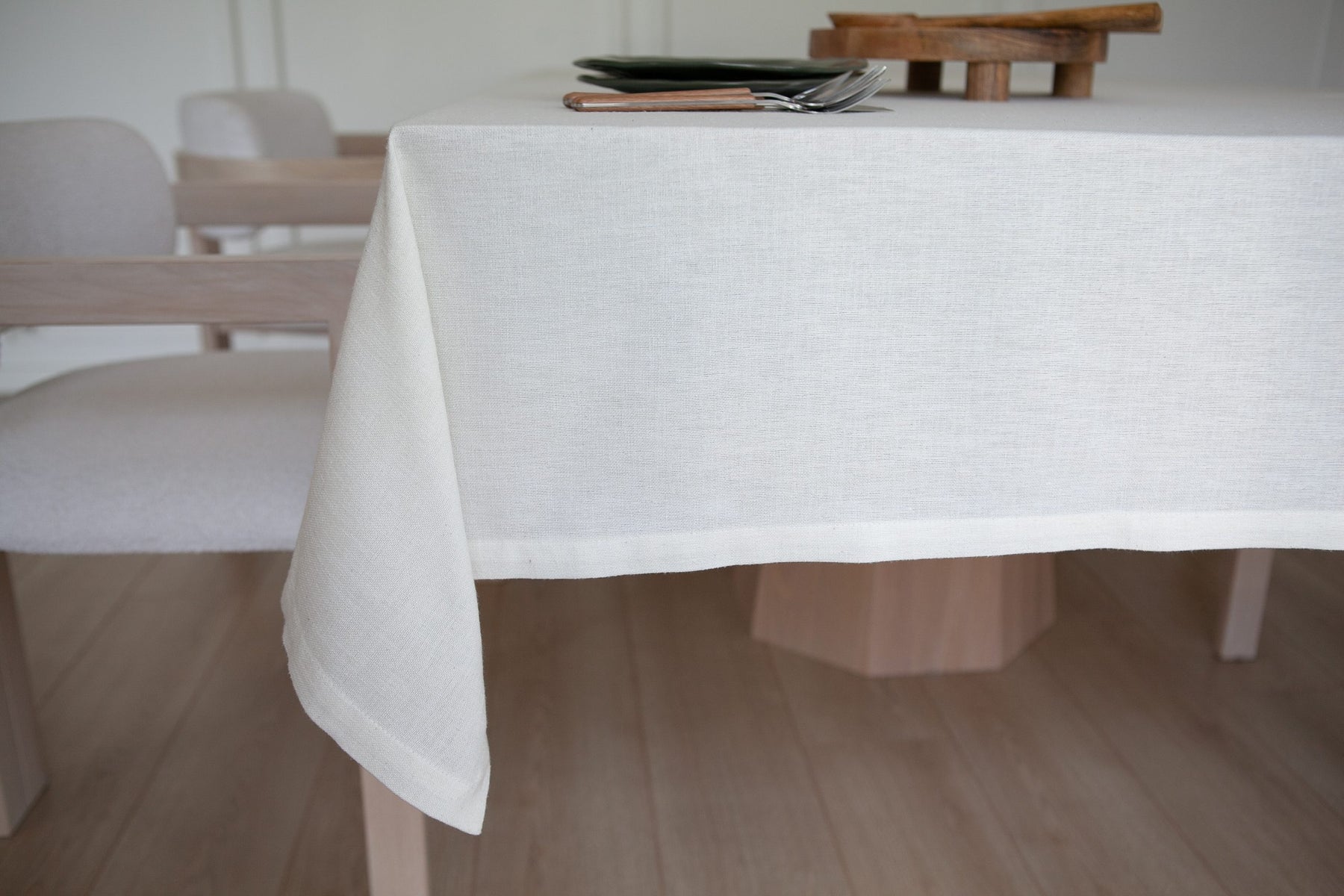 Krem Keten Masa Örtüsü 1.40x2.40