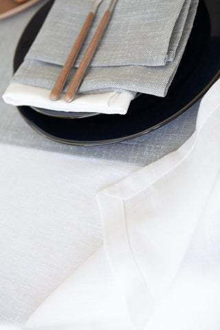 Keten Dokulu Beyaz Masa Örtüsü 1.40x2.40