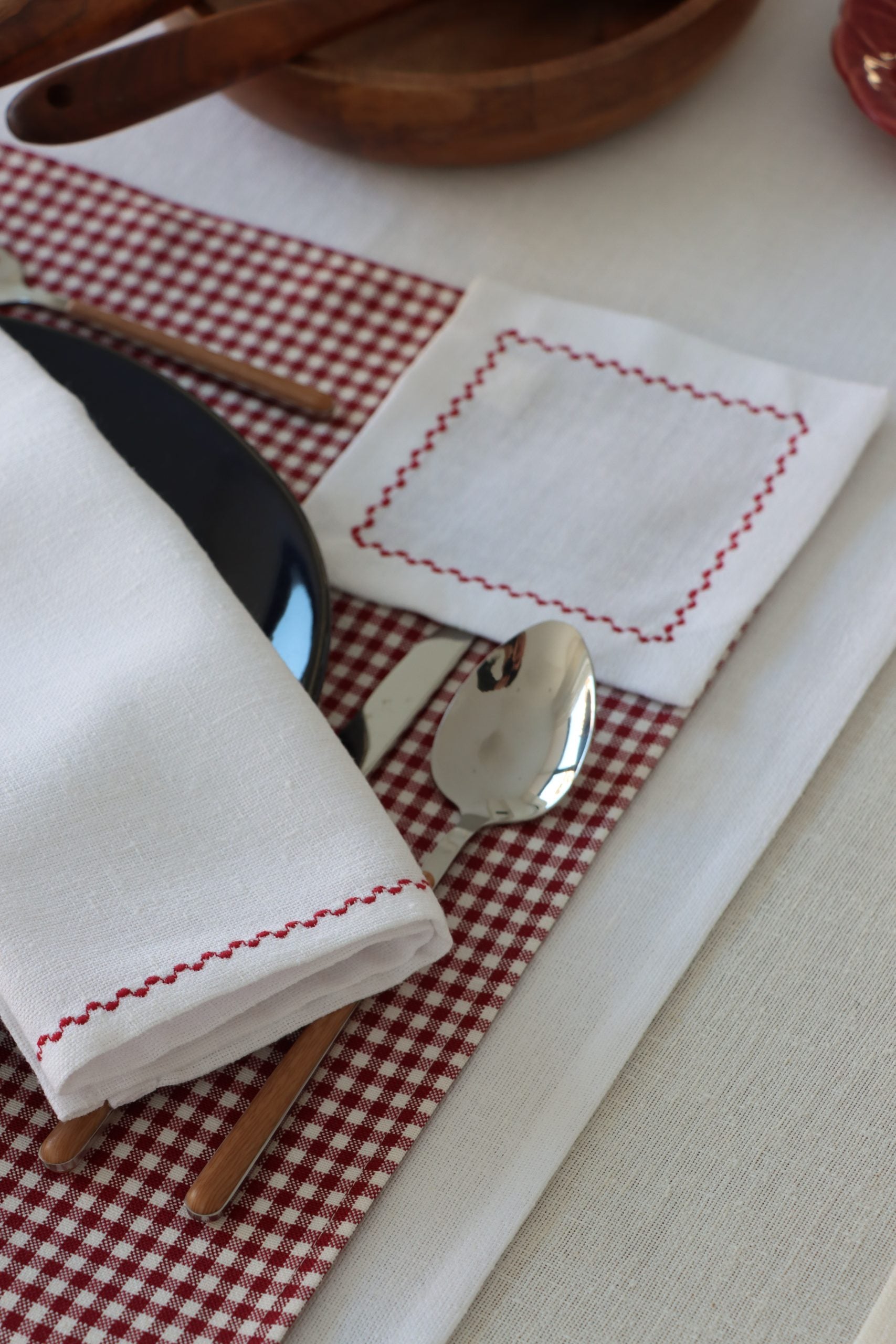 Kırmızı Pikolu Bardak Altlığı 4’lü Set