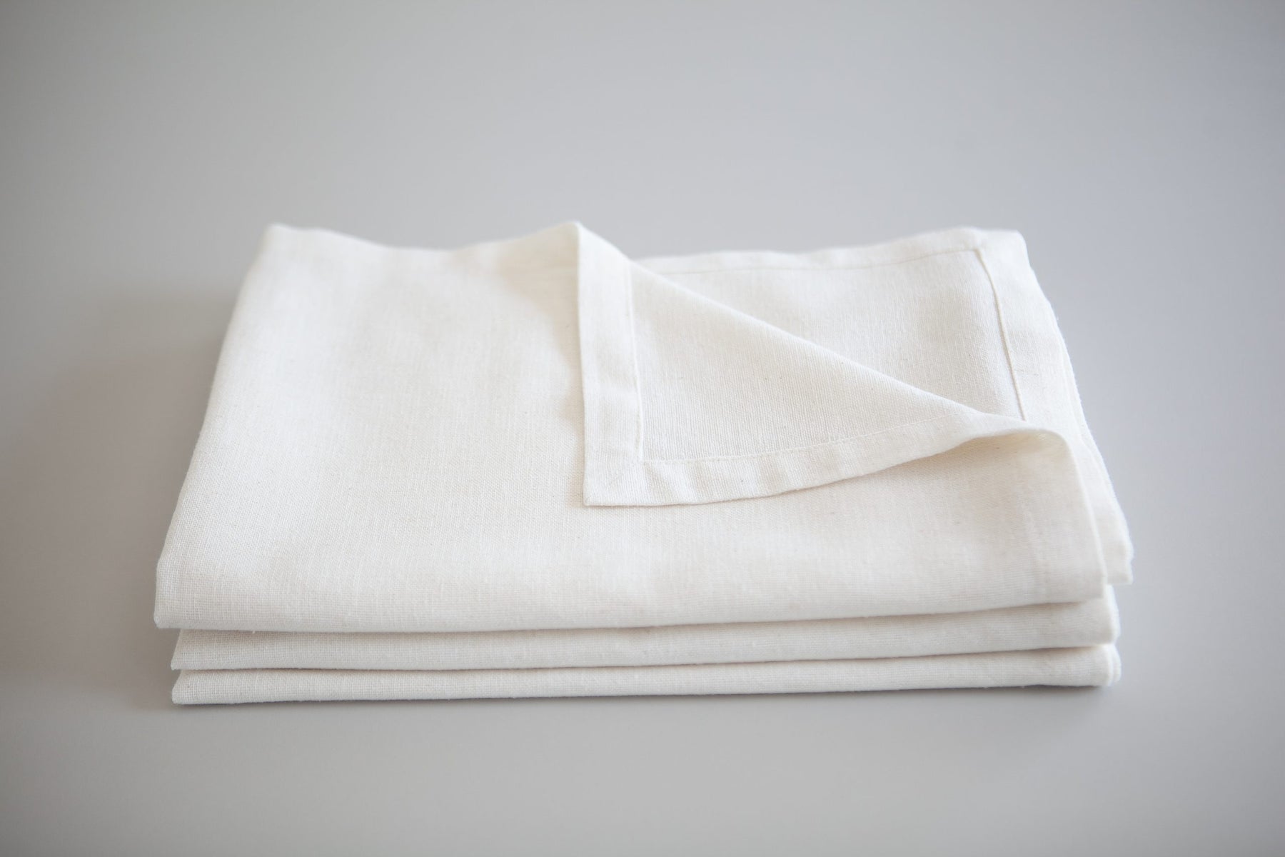 Krem Keten Masa Örtüsü 1.40x2.40