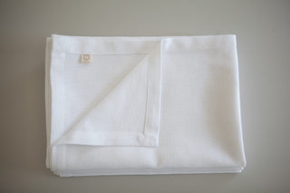 Keten Dokulu Beyaz Masa Örtüsü 1.40x2.40