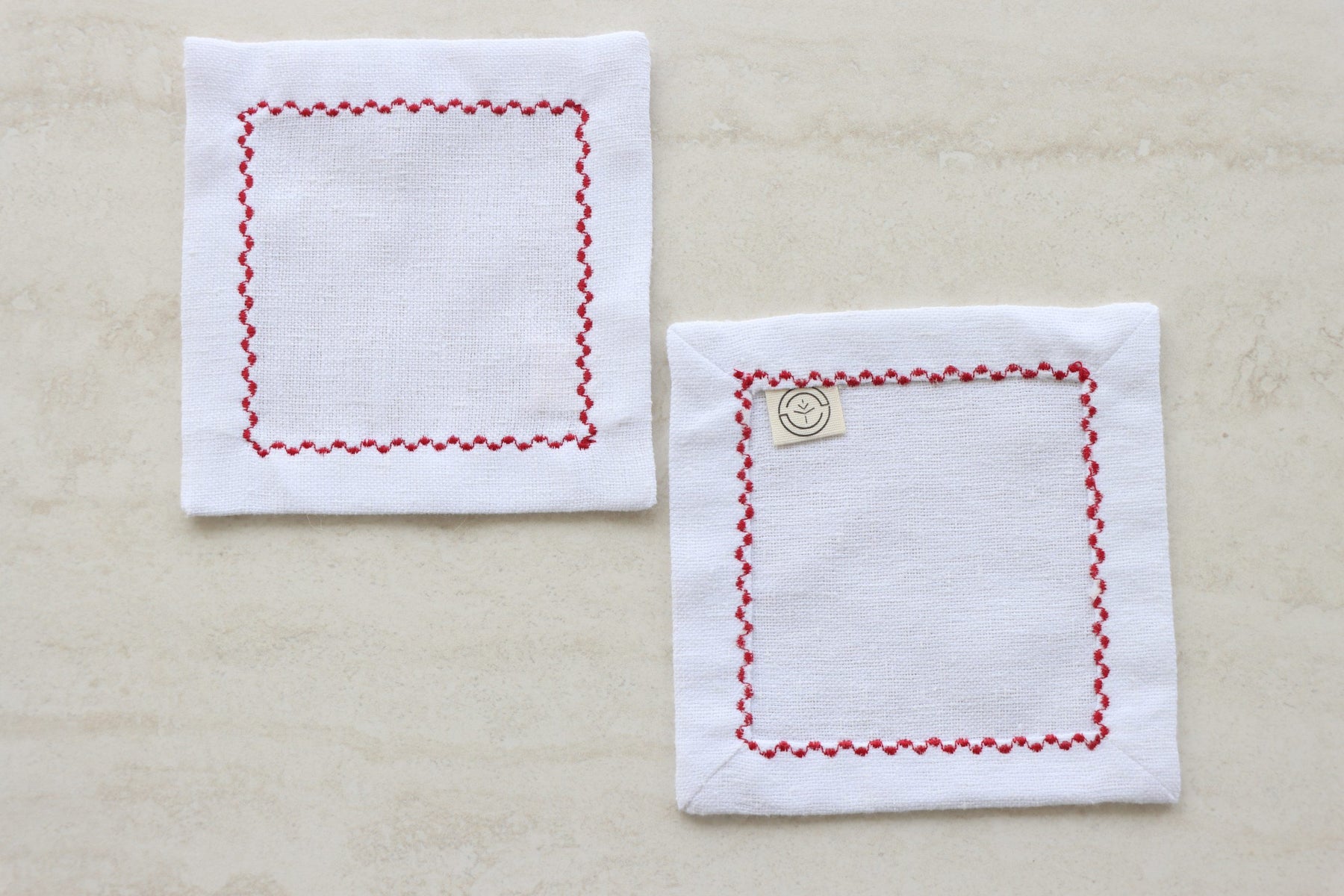 Kırmızı Pikolu Bardak Altlığı 4’lü Set