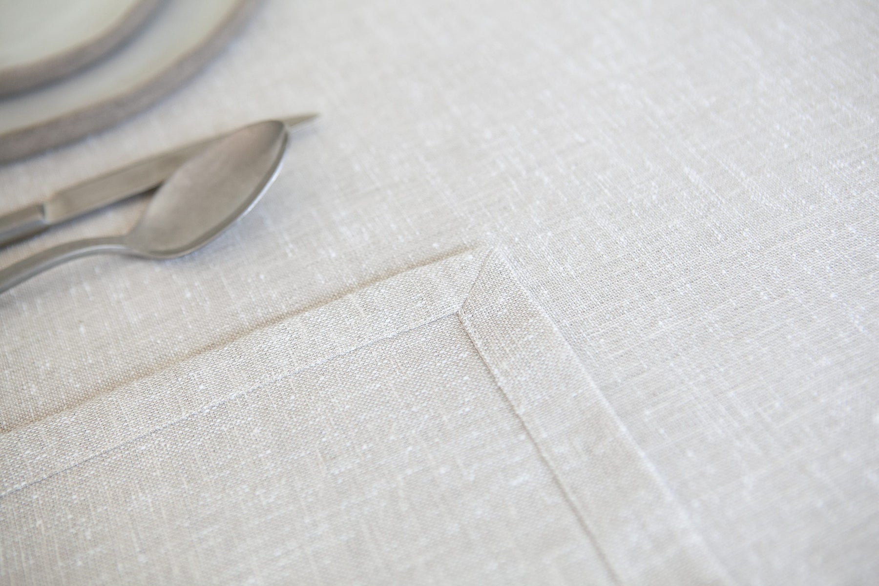 Keten Dokulu Vizon Masa Örtüsü 1.40x2.40