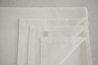 Krem Keten Masa Örtüsü 1.40x2.40