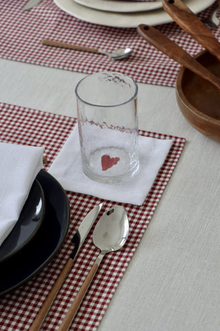 Kalp Nakışlı Bardak Altlığı 4’lü Set