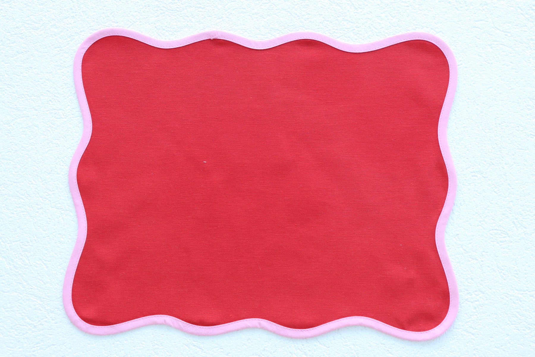 Pembe Biyeli Kırmızı Amerikan Servis 2’li Set