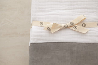 Gri Bordürlü Yastık Kılıfı 2’li Set