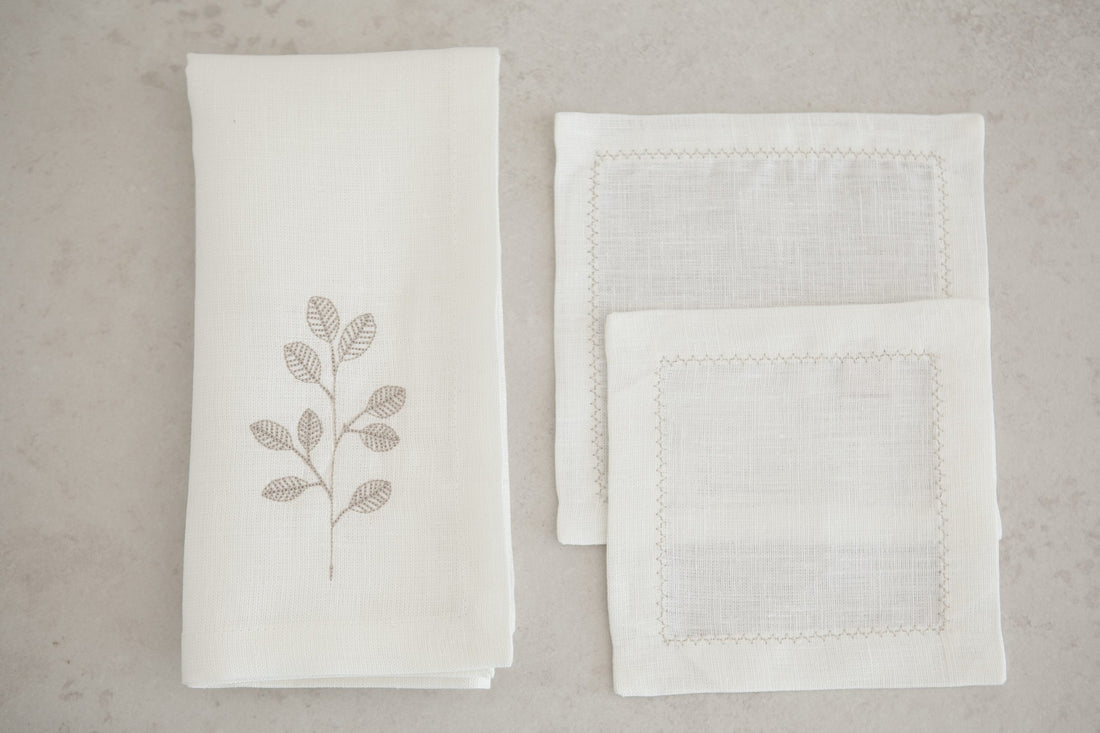 Krem Nakışlı Bardak Altlığı 4’lü Set