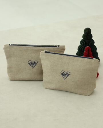 Kalp Nakışlı Mini Çanta