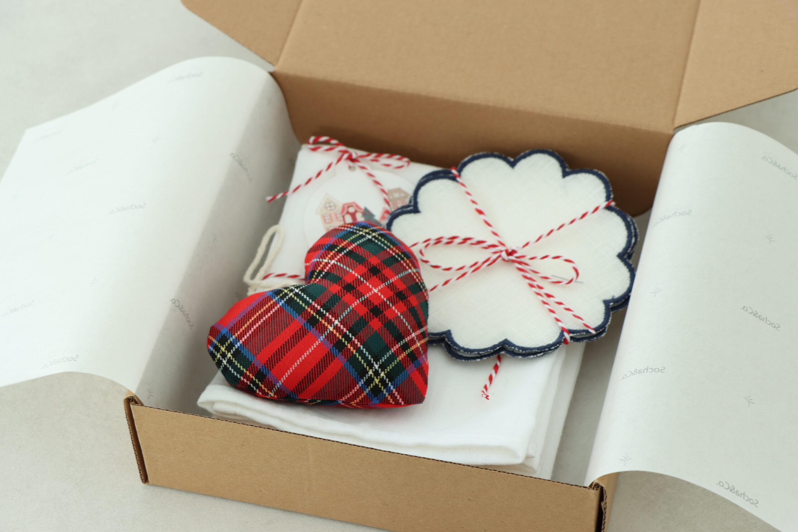 Yeni Yıl Hediye Kutusu 1 - Görsel 3